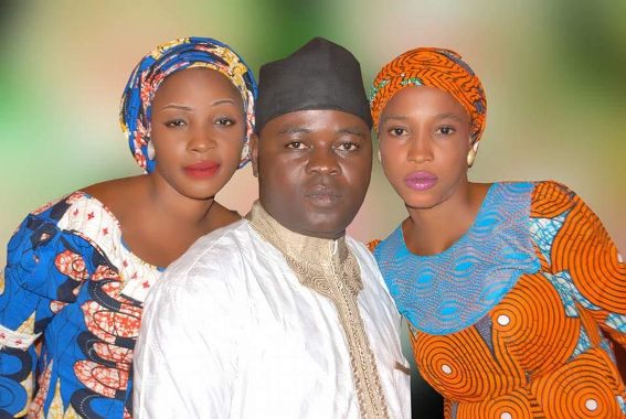 nigerian%2bman%2bmarries%2btwo%2bwives%2bsame%2bday
